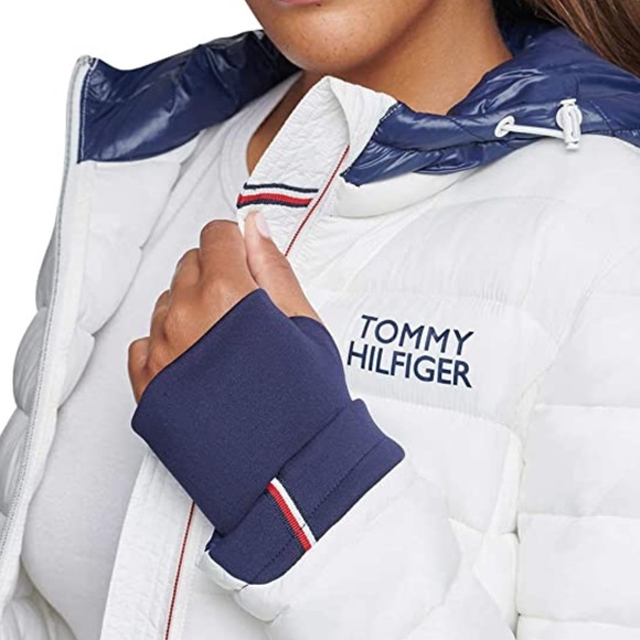 Tommy Hilfiger Women’s Packable Hooded Puffer Jacket White Medium NWT - Picture 3 of 10